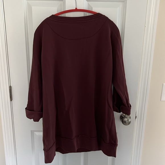 Soft surrounds sweatshirt - Picture 3 of 4